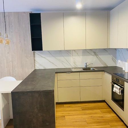 Apartament Mgla Zielona Góra Extérieur photo
